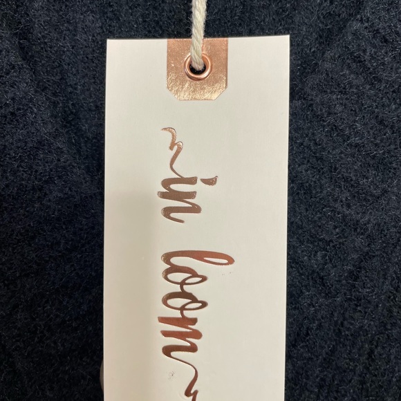 In Loom Black Ribbed Knit Cardigan And Midi Skirt Set V-Neck Long Sleeve Stretch - Picture 13 of 16